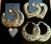 Load image into Gallery viewer, Lovely Leo Golden Era Filigree Hoops