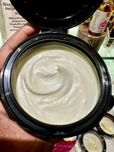 Load image into Gallery viewer, White Peach and Hibiscus Heavenly Whipped Body Butter
